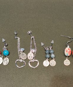 CHRISTIAN EARRINGS 32